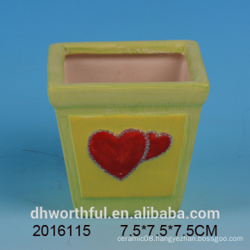 Wholesale ceramic flower pot with love figurine